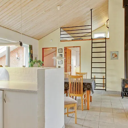 Awesome In Spttrup With 3 Bedrooms, Sauna And Wifi * Vadum (Skive)