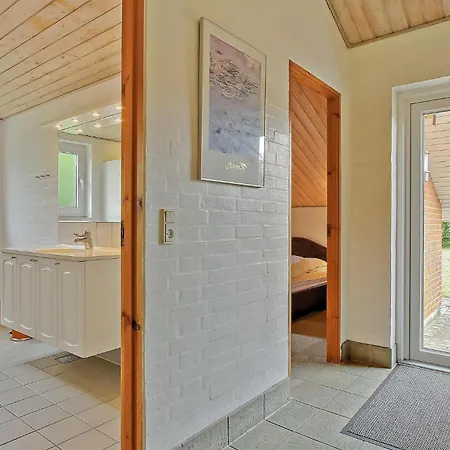Awesome In Spttrup With 3 Bedrooms, Sauna And Wifi Vakantiehuis