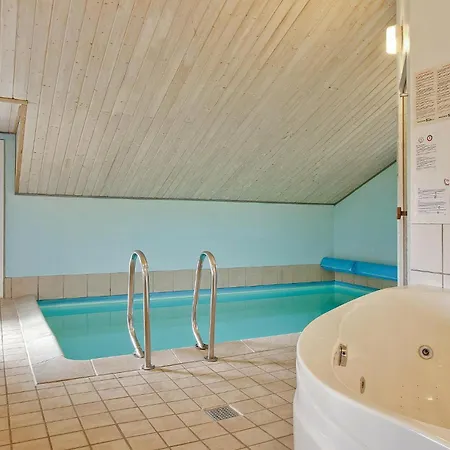 Vakantiehuis Awesome In Spttrup With 3 Bedrooms, Sauna And Wifi *