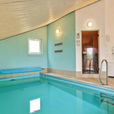 Awesome In Spttrup With 3 Bedrooms, Sauna And Wifi *