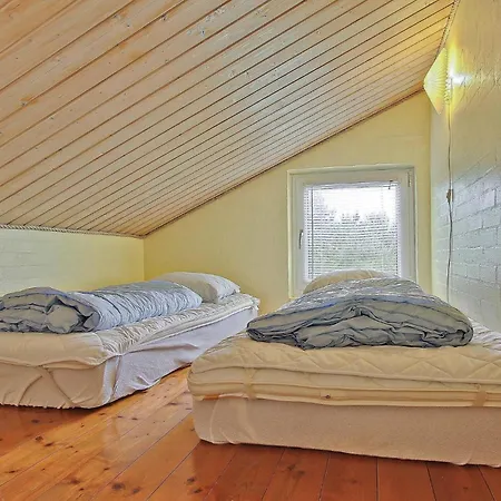 Vakantiehuis Awesome In Spttrup With 3 Bedrooms, Sauna And Wifi *