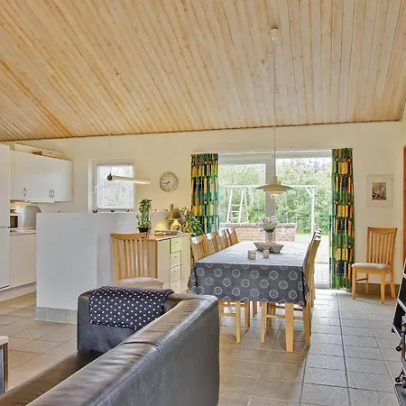 Vakantiehuis Awesome In Spttrup With 3 Bedrooms, Sauna And Wifi